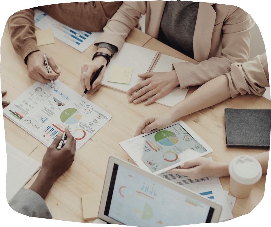 Garde d’enfants éducative et soutien scolaire à domicile avec intervenants qualifiés – Petits Plus